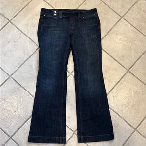 White House Black Market Noir Women's Dark Flare Jeans size 6 - worn twice